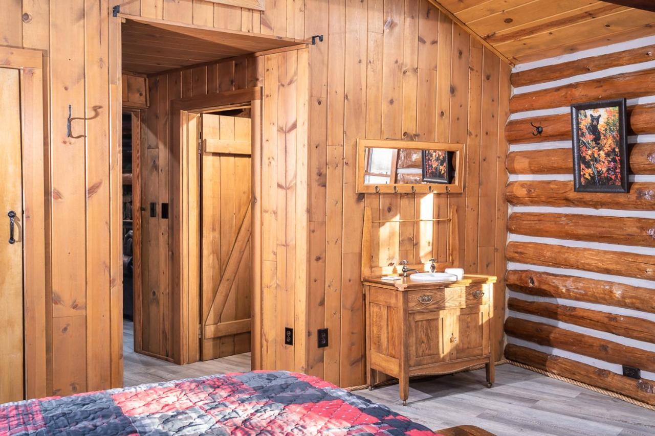 Buckhorn Hideaway By Stony Brook Cabins Gatlinburg Extérieur photo